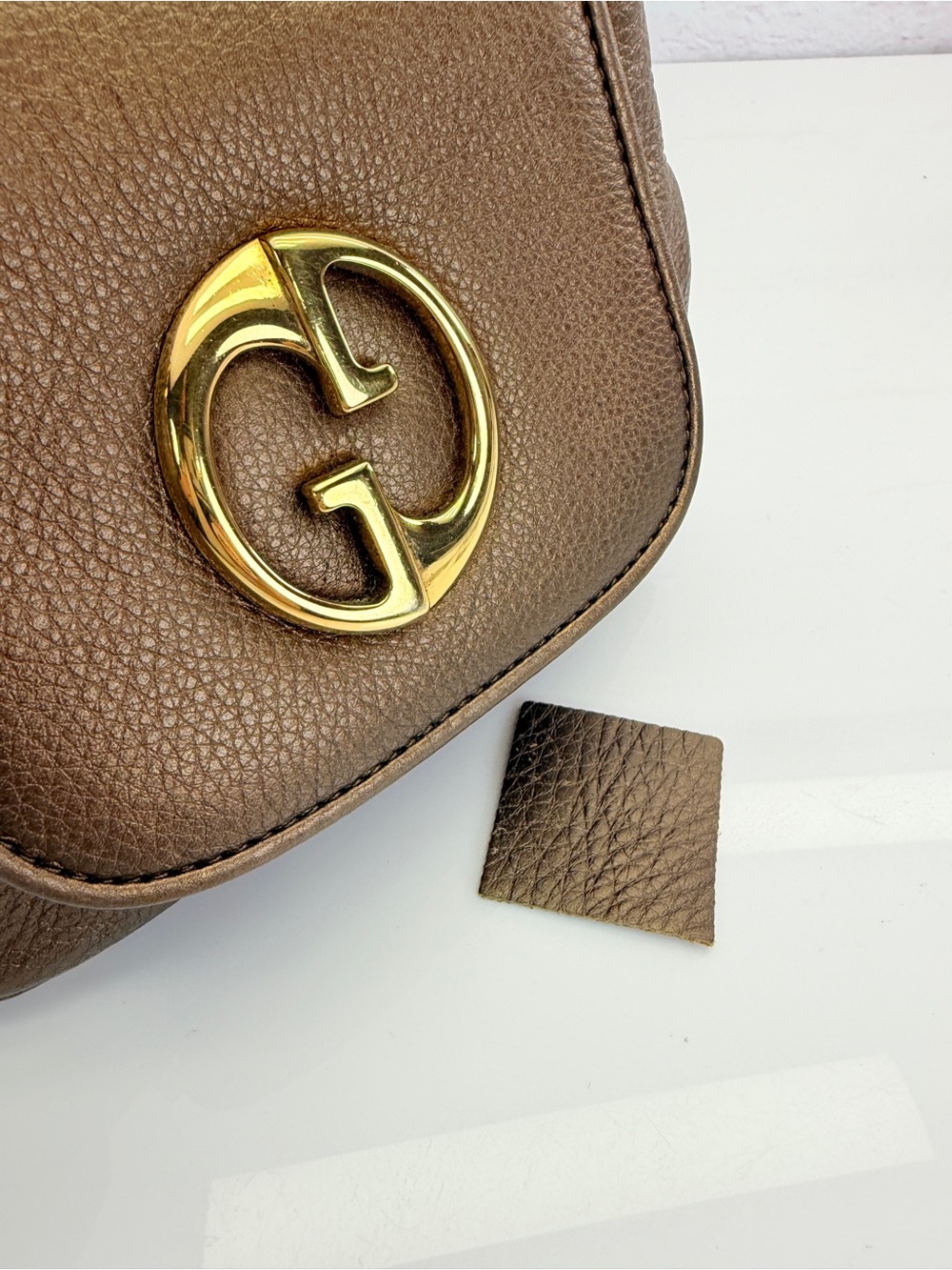 Gucci Bronze 1973 SoHo Leather Crossbody Bag - Picture 12 of 13
